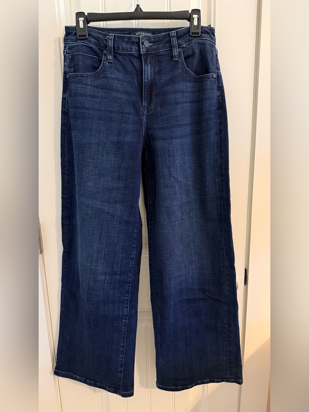 NWOT Liverpool high-rise, wide leg jeans